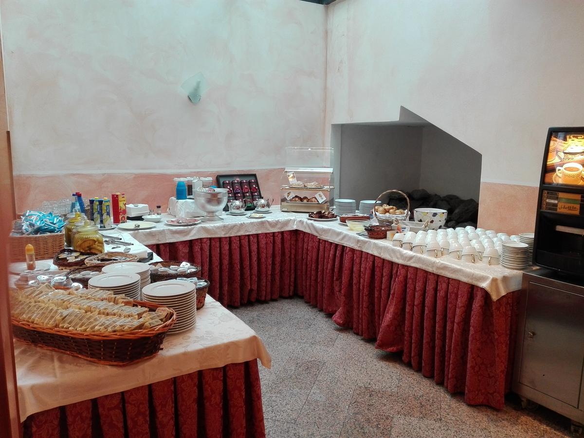 Hotel Ideale Varazze Luaran gambar